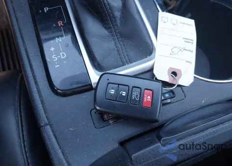 2016 Toyota Highlander Limited V6 z USA, uszkodzony, nr VIN 5TDDKRFH8GS355504